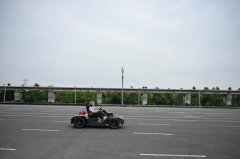 <b>大学举办的“智算将来——滚动优化公用计较芯</b>